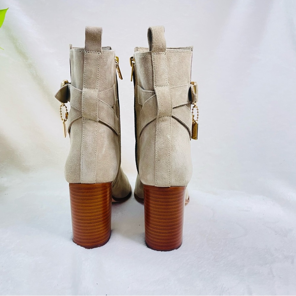 COACH BEIGE ‘OLIVIA’ LEATHER HEELED ANKLE BOOTS size 7.5  E 111‎ - Picture 7 of 16